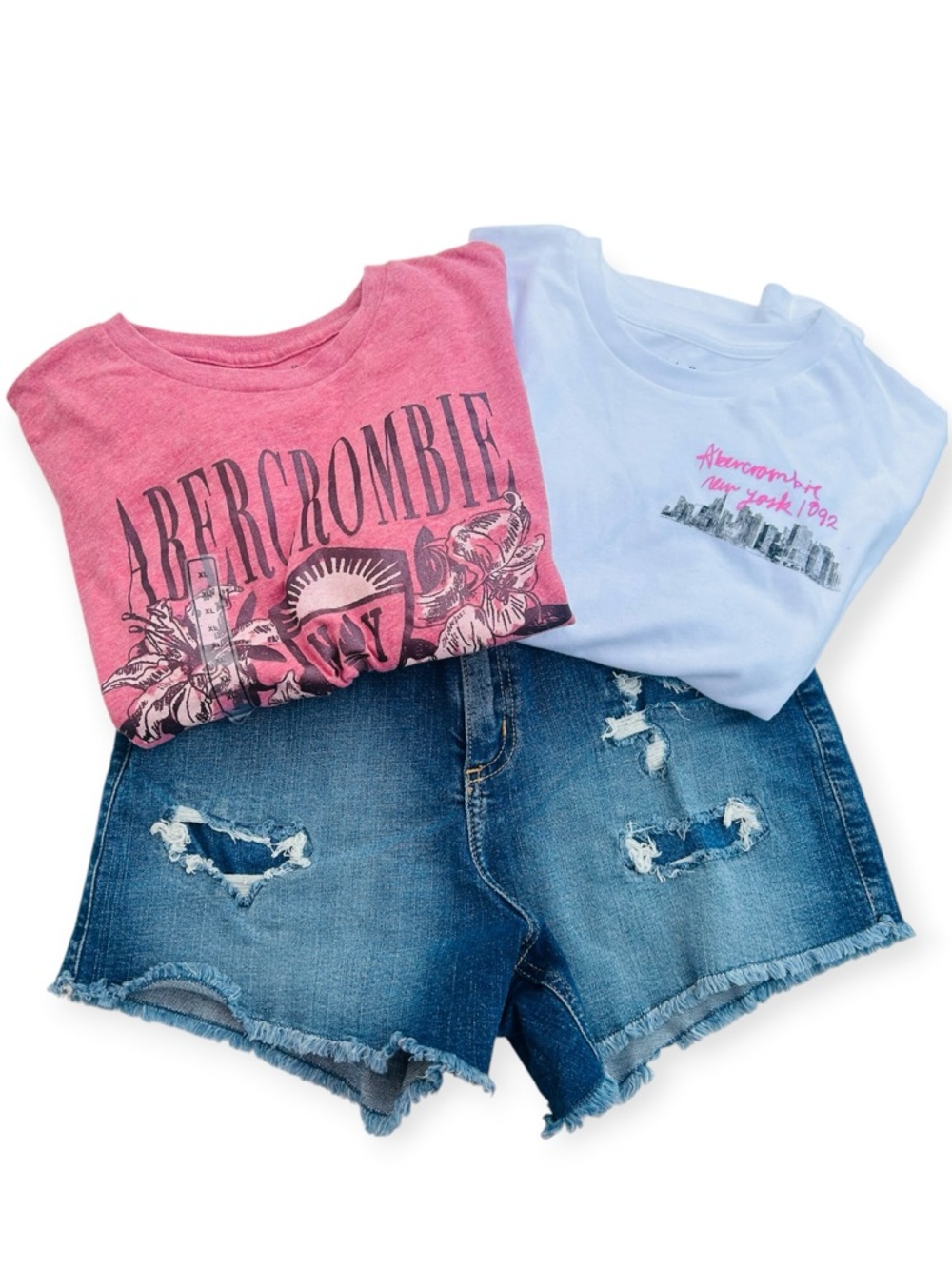 Abercrombie Kids 3pc Bundle: NWT Crop Graphic Tees & EUC Mom Shorts - Size 15/16